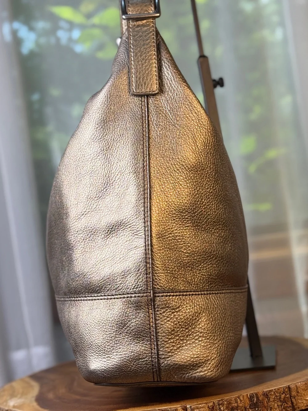 Fossil Gold Metallic Leather Hobo Shoulder Bag + Pouch Freebie EUC
